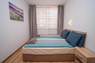 Spacious 2BD Apartment - Walk to City Center by Flat Mаnager - Burgas - 7