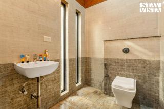 StayVista at Creative Castle with WiFi & Lawn - 3