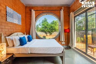 StayVista at Creative Castle with WiFi & Lawn - 4
