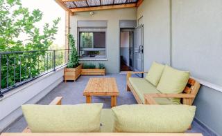 Bednesher Vacation Apartment for Families - 8