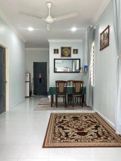 Che Puan Homestay Baling - 2 unit house with kids pool - 2
