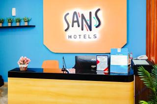 Sans Hotel by Elrose Place - Samarinda - 3