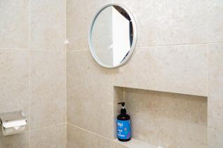 Sans Hotel Elrose Place - 1