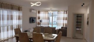 Spacious 3-Bedroom Chalet and Maid Room in Fouka Bay - Marsa Matruh - 1