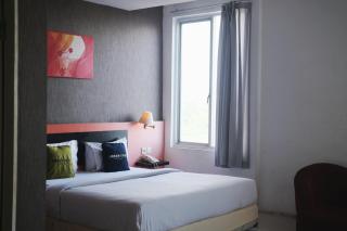 Urbanview Hotel Asyra Makassar - Makassar - 2