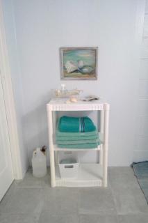House Suite - - 2