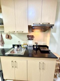 Cordillera Breeze Suites Baguio Transient at Brenthill Condo - Baguio City - 6