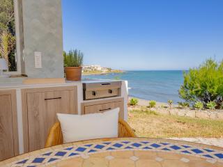 Cubo's Beachfront Villa Khayyam - Mijas Costa - 6