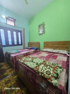 Rooftop Homestay With Mountains View - 9