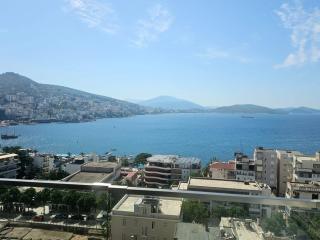 Spacious Sea View Apartment - Saranda - 3