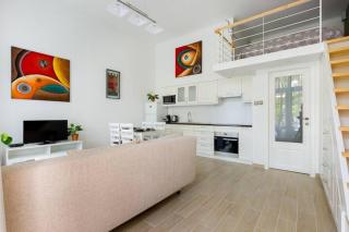 R39 Twin I - Center Market Garden Studio with AC - Budapest - 5