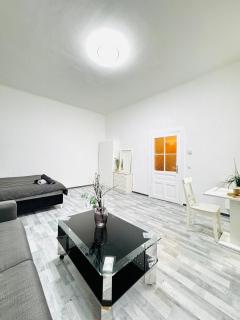 Beautiful Studio Quick Access to Rathausplatz - 6
