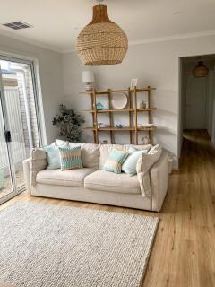 Seaside Daisy 3 Bedrooms 6 Beds - Goolwa - 6