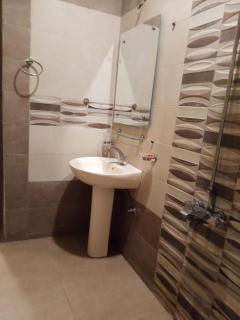 Holiday One Hotel & Suites - Karatschi - 2
