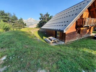 Chalet Bastilor - La Joue du Loup - 0