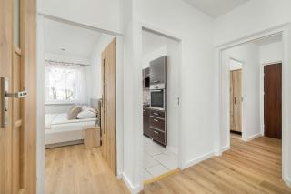 Wąska Bright Apartment with Balcony by Noclegi Renters - Colberga - 5