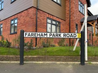 Luxury 1 bedroom flat free private parking - Fareham - 8