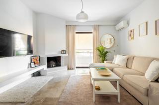 Modern Two-Bedroom Haven near Paleo Faliro Beach - Atene - 0
