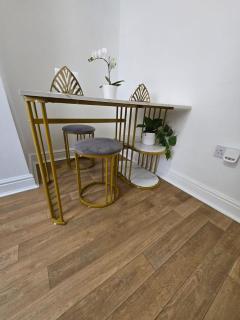 Luxury stylish Charming City Apartment with Private Entrance in Wolverhampton - Wolverhampton - 2