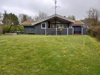 Cozy Summer House And Annex In Tranquility - 0
