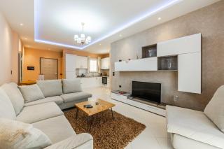 Easy Stay Residences - Golem - 9