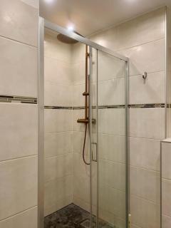 Apartment in central location with free parking space - 2