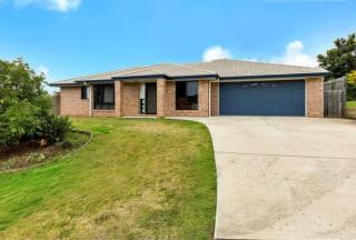 1 Coombe Close redbank plains - Bellbird Park - 0