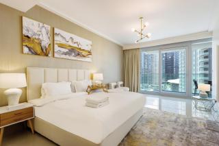 Livbnb Suites-Spectacular 2BR Burj Fountain Views - Dubai - 8
