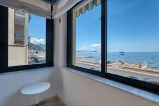 Front Beach Magic Sea - 20m From The Sea - Happy Rentals - Laigueglia - 3