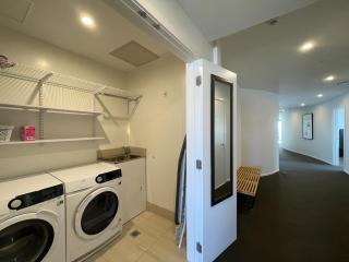 In The Clouds! 3Bed3Bath Panoramic City View Suite - Christchurch - 8