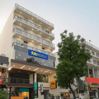 FabHotel Wamson - Jāmb - 0