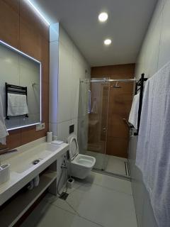 Botanical Street Apartment - 5