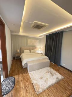 Gold Crest Premium Hotel Serviced Apartments DHA Lahore - Lahore - 9
