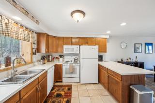46er 15E - Stylish & Comfortable Mountain Retreat - North Creek - 8