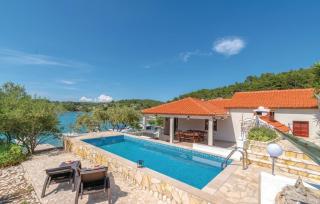 Villa Peace & Quiet by Villas Guide - 0