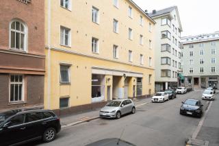 Modern & Renovated 1BR Apt in City Center - Helsinki - 3