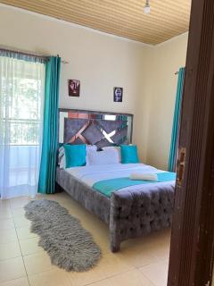 The comfortplace 3 bedrooms located in villa view estate near lake Naivasha resort - - 2