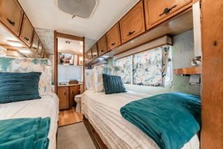 Fabulous Cozy Airstream Perfect for a Small Family Unique Escape in Texas - Spicewood - 4