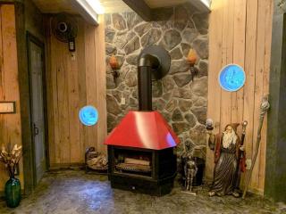 Unique Hobbit House Accommodation with a Private Hot Tub in Shenandoah, Virginia - Shenandoah - 2