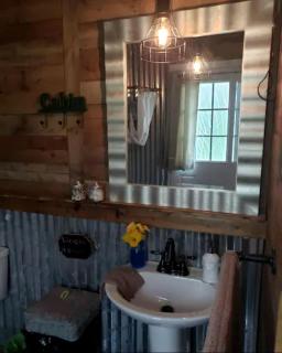 Eco-Friendly Getaway on a Working Farm near Live Oak, Florida - Live Oak - 6