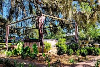 Eco-Friendly Getaway on a Working Farm near Live Oak, Florida - Live Oak - 4