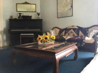 Secluded Cottage Rental with Access to Blue Mountain Lake in Upstate New York - - 9