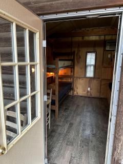 Quaint Cabin for a Rustic Getaway in Nashville, Indiana - Nashville - 2