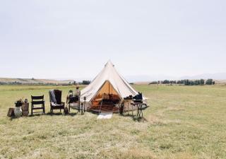 Romantic Bell Tent with Spectacular Countryside Views in Montana - - 9