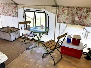 Peaceful Safari Tent Rental near Barron Springs, Virginia - Willis - 6