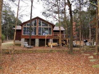 Lakefront Cabin Getaway with Firepit near Ozark National Forest in Scranton, Arkansas - Scranton - 9
