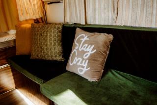 Vintage Camper Rental Ideal for Glamping in Missouri, MO - Saint Clair - 5