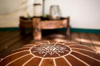 Charming Couples' Bell Tent Rental with Air Conditioning in Texas Hill Country - Elgin - 9
