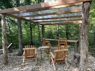 Vintage Caravan Rental for Exploring the Great Outdoors in Cassville, Missouri - Cassville - 5