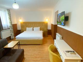 Hotel Orange Kutaisi - Kutaisi - 2